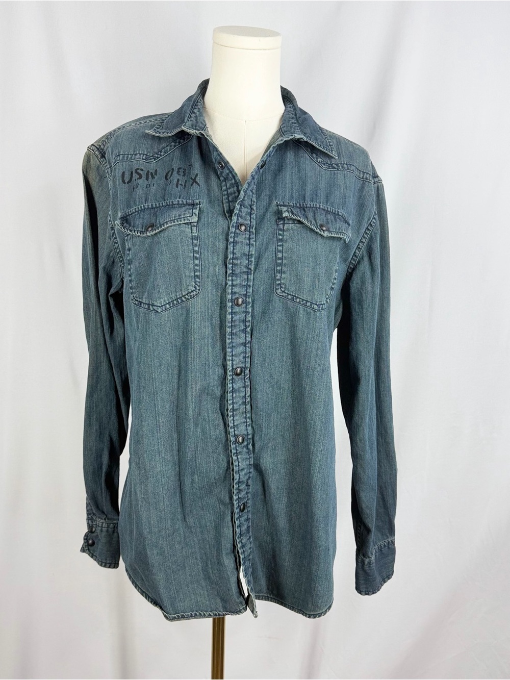 Helix Mens M Denim Shirt Blue Graphic Back Winged Skull Biker Moto Western Snap
